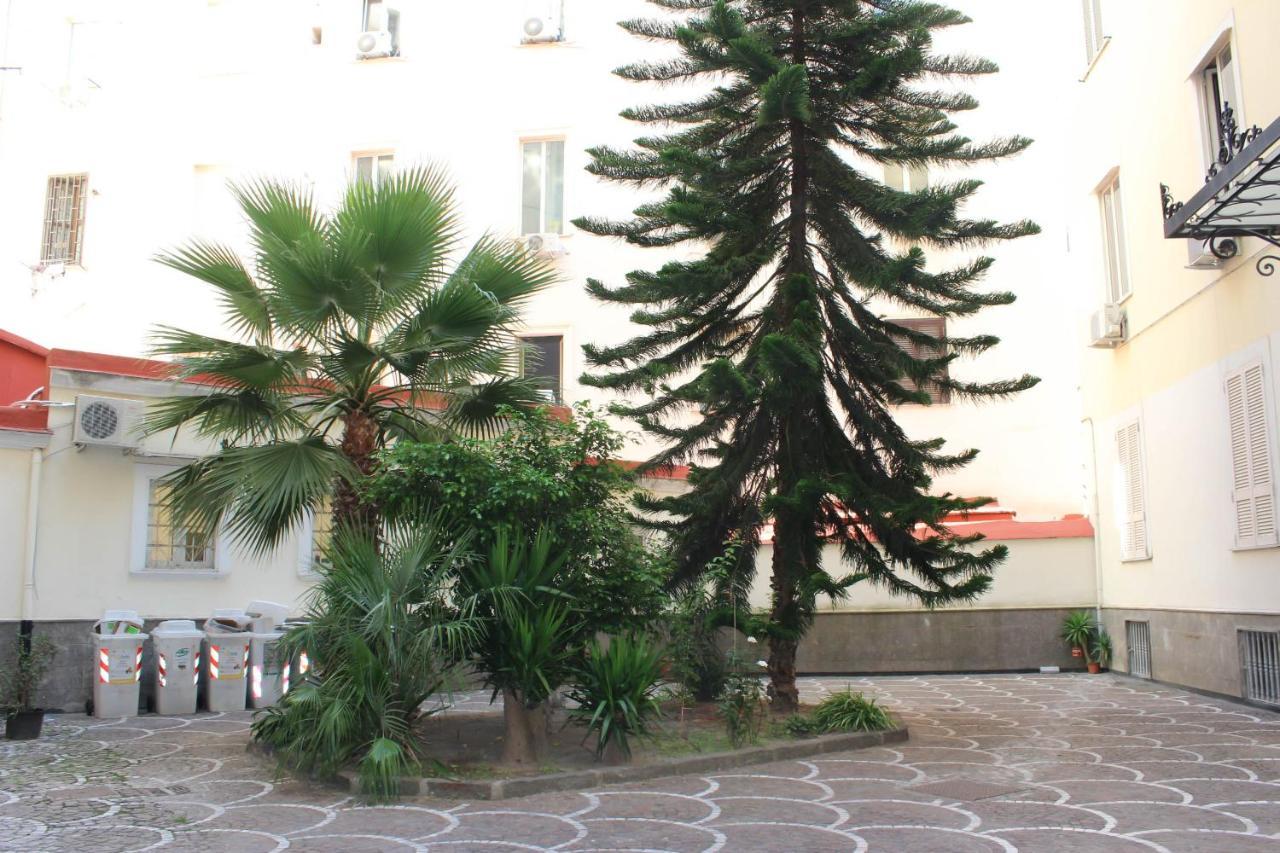 The Queen'S Room Napoli Exterior foto